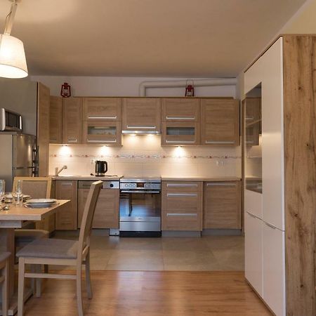Apartament Na Urlop - Centrum - Przy Amfiteatrze - 500M Do Basenow Wisla Ngoại thất bức ảnh