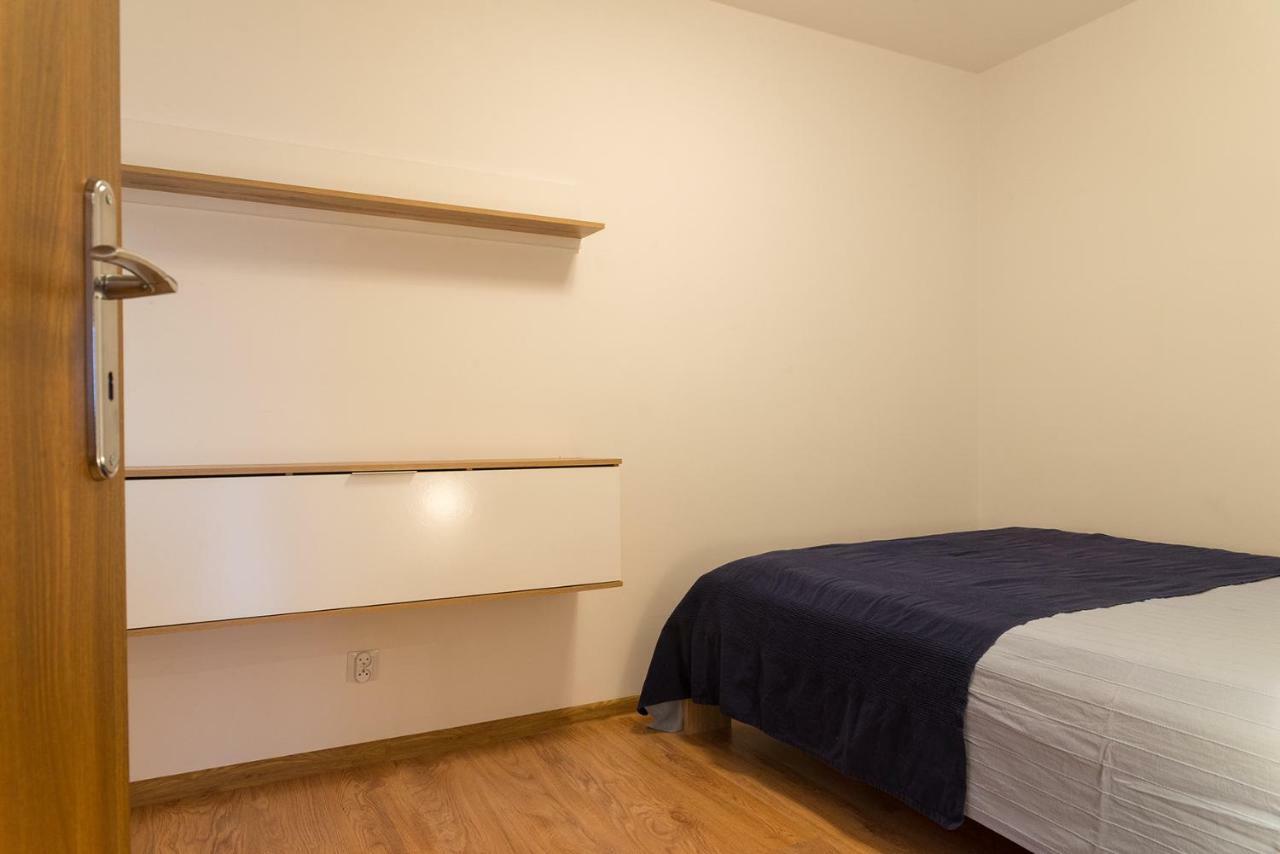 Apartament Na Urlop - Centrum - Przy Amfiteatrze - 500M Do Basenow Wisla Ngoại thất bức ảnh