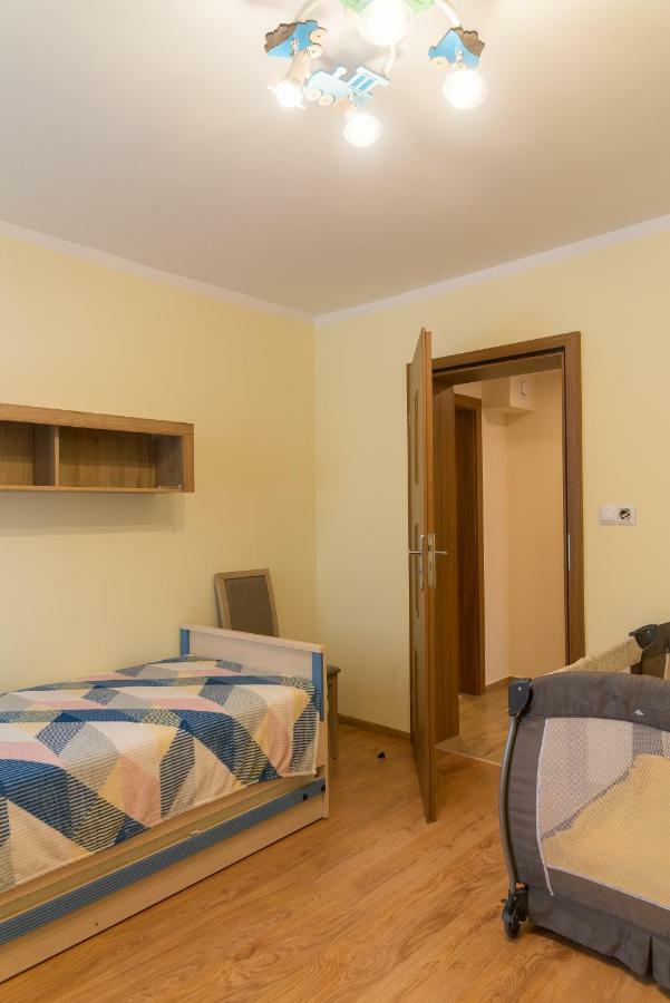 Apartament Na Urlop - Centrum - Przy Amfiteatrze - 500M Do Basenow Wisla Ngoại thất bức ảnh