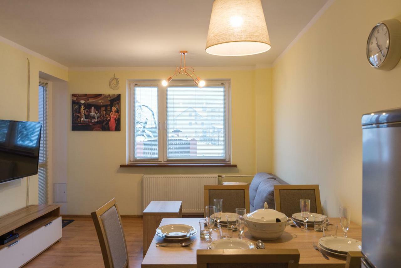 Apartament Na Urlop - Centrum - Przy Amfiteatrze - 500M Do Basenow Wisla Ngoại thất bức ảnh